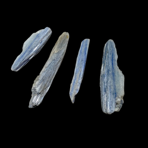 Raw Crystal  || Blue Kyanite Sword