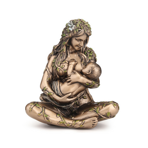 Statue  || Gaia with baby  || Bronze