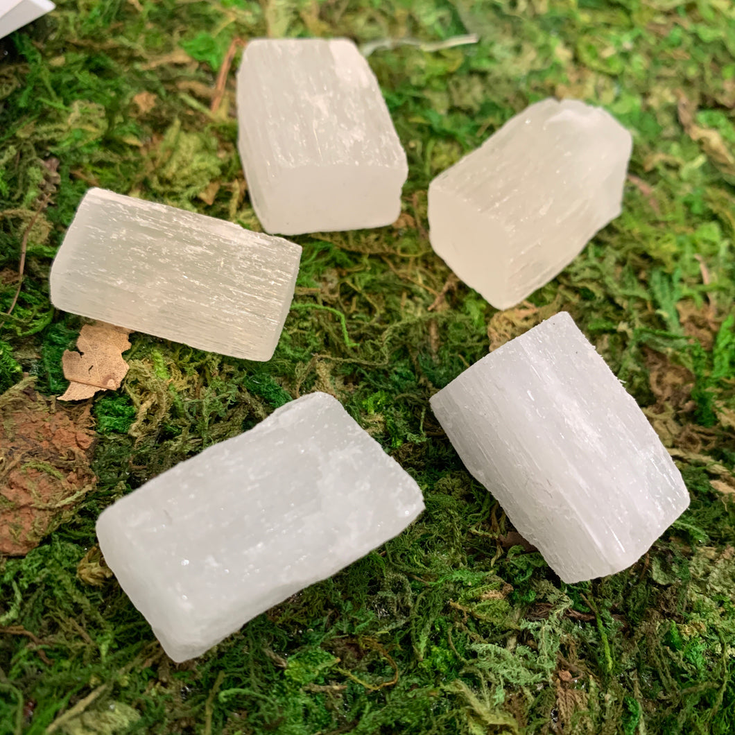 Raw Crystals || Selenite || 1
